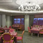 Royal Taj Mahal Otel 5*