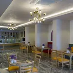 Royal Taj Mahal Otel