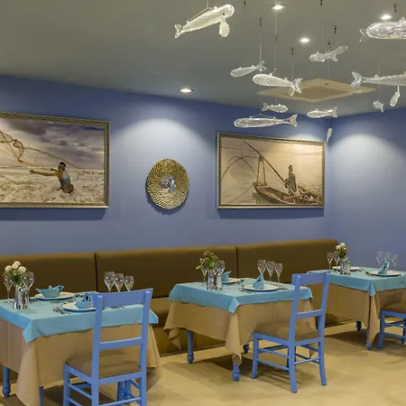 호텔 Royal Taj Mahal