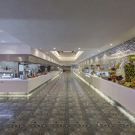 Royal Taj Mahal 호텔 시데