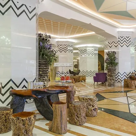 Hotel Royal Taj Mahal