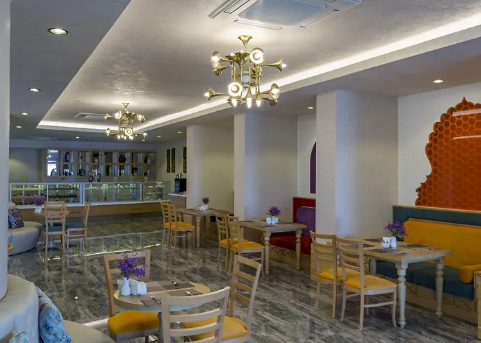 رويال تاج محل فندق