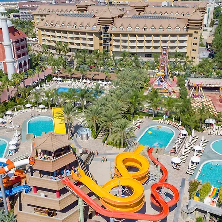 Royal Taj Mahal Szálloda 5*