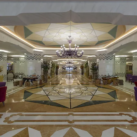 Royal Taj Mahal